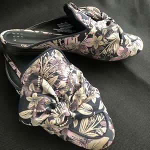 Mules/Flats size 8